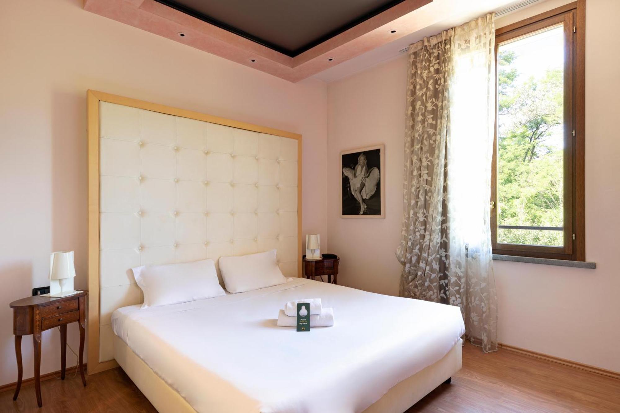 B&B Hotel Malpensa Lago Maggiore Vergiate Eksteriør bilde
